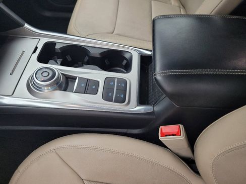 Used 2020 Ford Explorer Limited RWD image 26