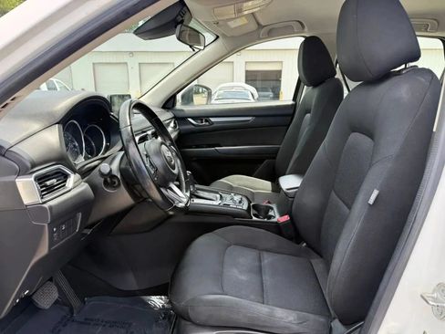 Used 2018 MAZDA CX-5 Sport FWD image 2