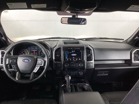 Used 2017 Ford F150 XLT w/ Equipment Group 302A Luxury AWD/4WD image 19