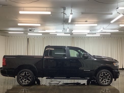 Used 2025 RAM 1500 Laramie w/ Sport Appearance Package AWD/4WD image 4