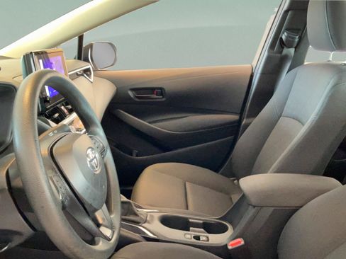 Used 2024 Toyota Corolla LE FWD image 21