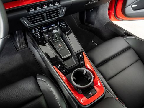 Certified 2025 Porsche 911 Carrera GTS image 18