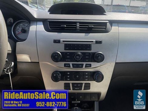 Used 2010 Ford Focus SES FWD image 20