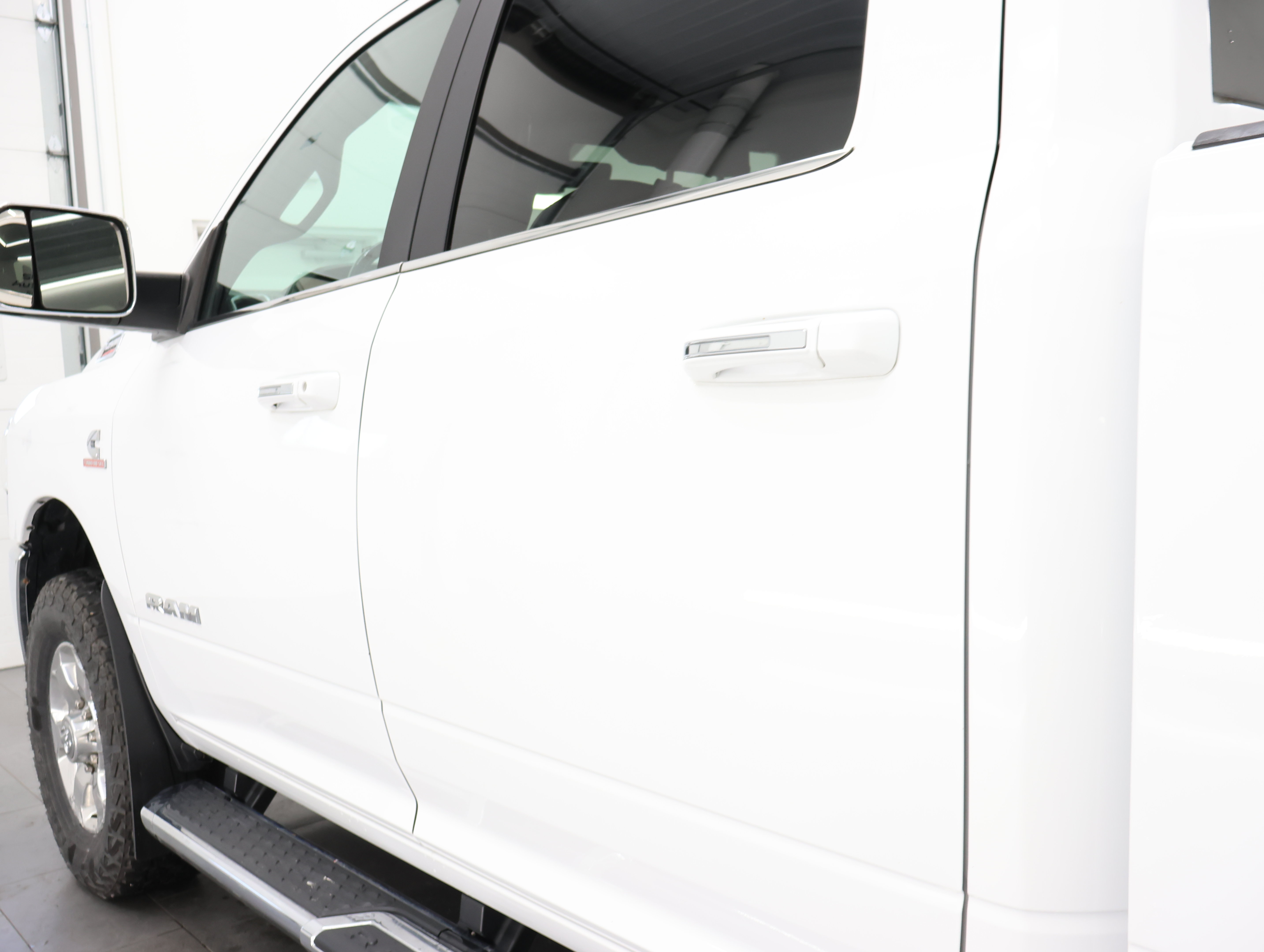 Used 2020 RAM 2500 Big Horn w/ Level 1 Equipment Group AWD/4WD image 31