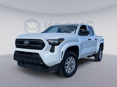 Used 2025 Toyota Tacoma SR