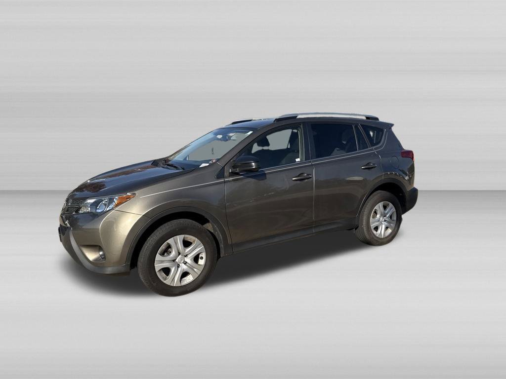 Used 2015 Toyota RAV4 LE FWD image 9