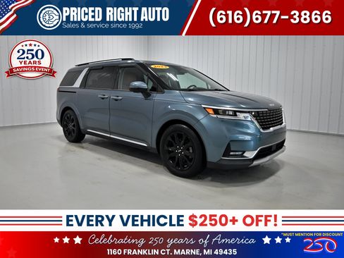 Used 2022 Kia Carnival SX Prestige FWD image 1