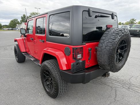 Used 2017 Jeep Wrangler Unlimited Sport AWD/4WD image 6