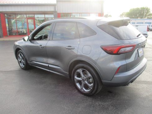 Used 2024 Ford Escape ST-Line FWD image 3
