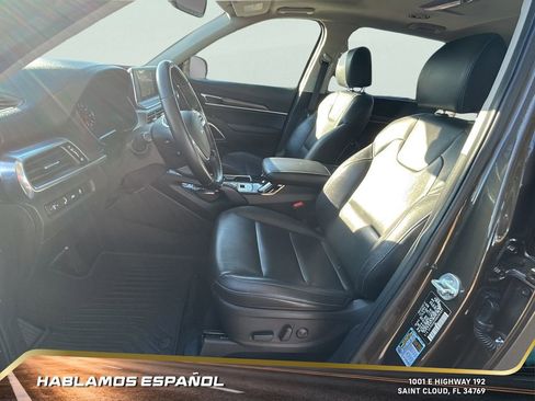 Used 2022 Kia Telluride S image 14