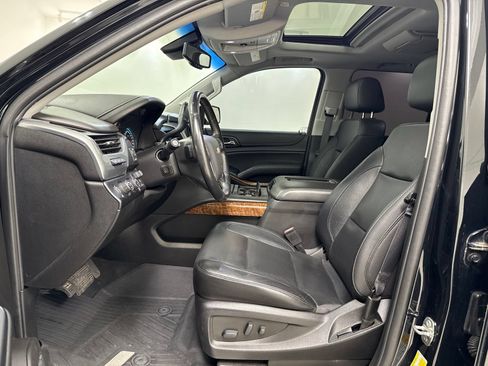 Used 2019 Chevrolet Tahoe Premier AWD/4WD image 15