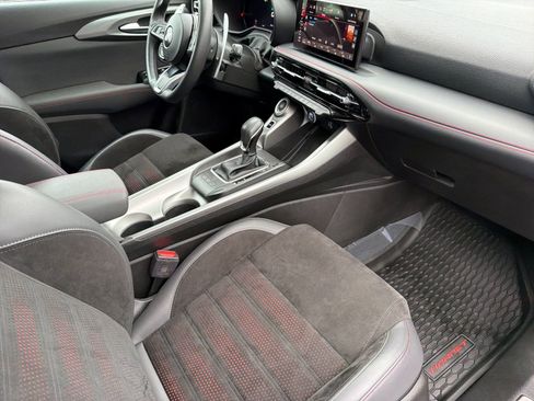 Used 2024 Dodge Hornet R/T Plus w/ Track Pack AWD/4WD image 15
