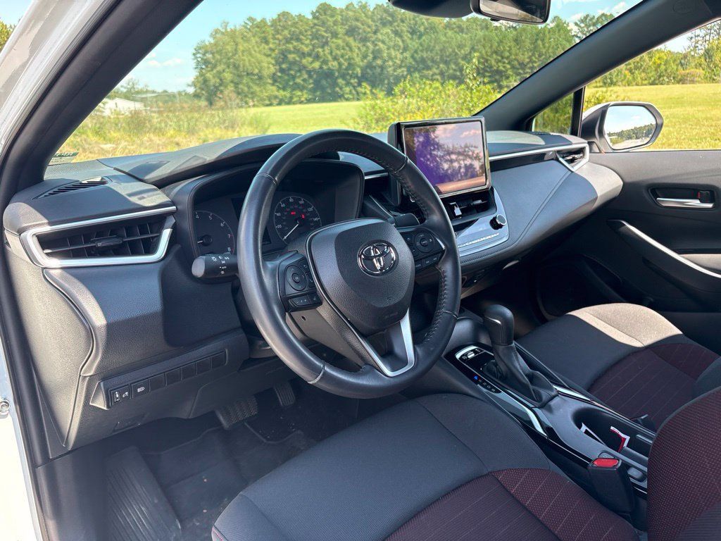 Certified 2024 Toyota Corolla SE FWD image 15