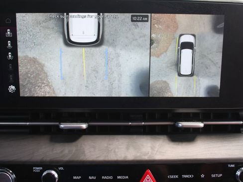 Used 2024 Kia Carnival SX FWD image 65