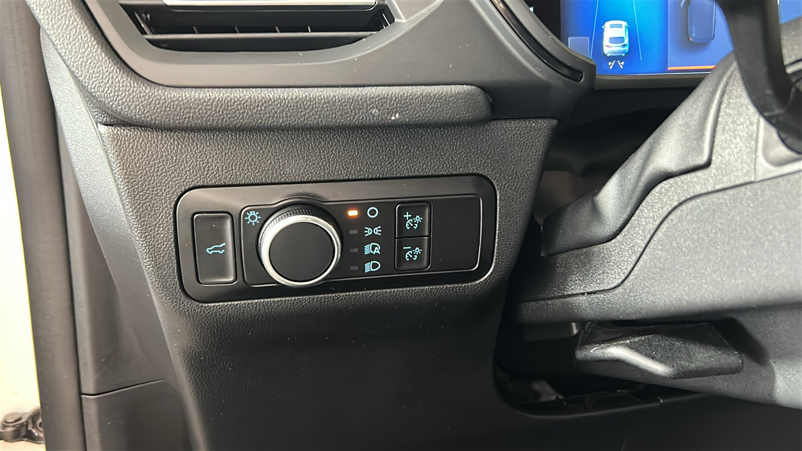 Used 2023 Ford Escape ST-Line w/ Tech Pack #1 AWD/4WD image 23
