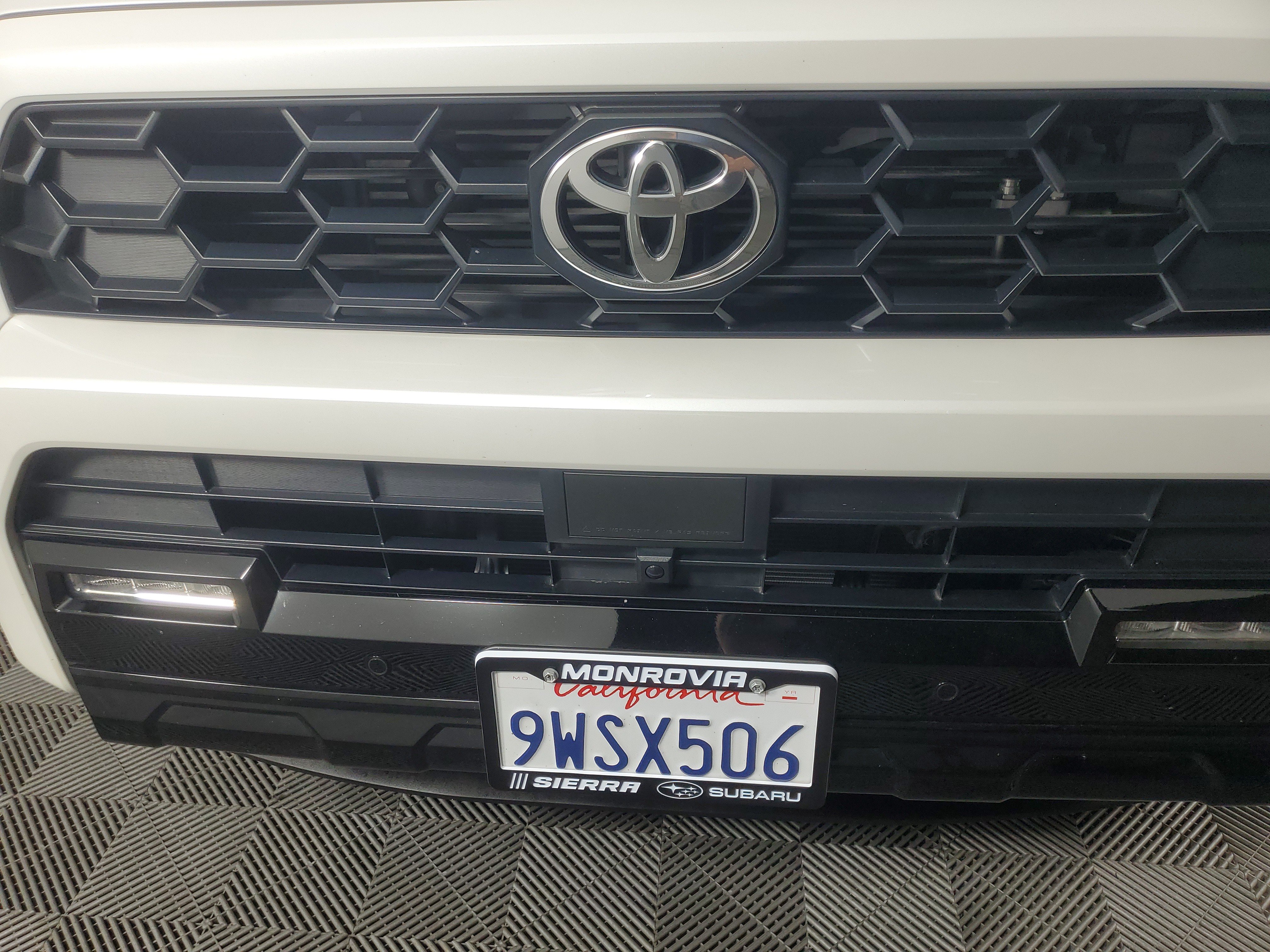 Used 2025 Toyota 4Runner TRD Sport AWD/4WD image 10