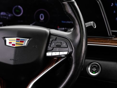 Used 2021 Cadillac Escalade Premium Luxury w/ Driver Assist Tech Package image 15