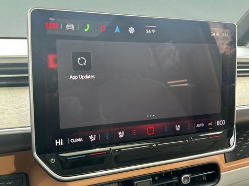 Used 2025 Volkswagen ID. Buzz 1st Edition image 17