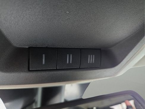 Used 2018 RAM 1500 Big Horn image 22