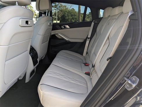 New 2026 BMW X6 xDrive40i w/ Premium Package image 14