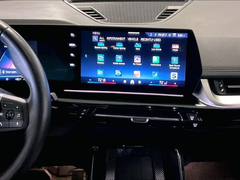 Certified 2025 BMW X1 xDrive28i w/ Convenience Package image 7