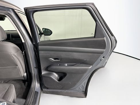 Used 2025 Hyundai Tucson SEL FWD image 30