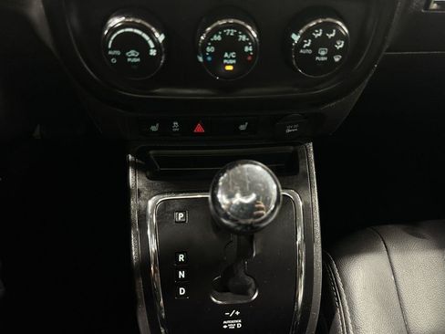 Used 2016 Jeep Patriot High Altitude AWD/4WD image 16