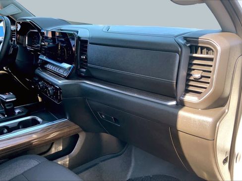 Used 2024 Chevrolet Silverado 1500 LT w/ Texas Edition Plus AWD/4WD image 19
