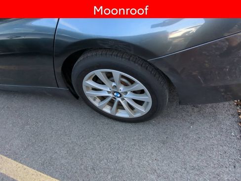 Used 2017 BMW 320i xDrive Sedan AWD/4WD image 5