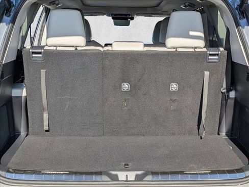 Used 2025 Toyota Grand Highlander AWD image 6