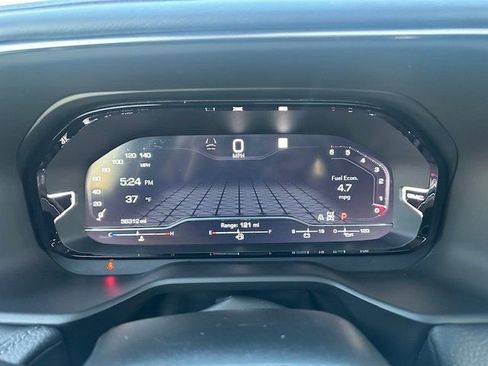 Used 2023 GMC Yukon XL Denali image 13