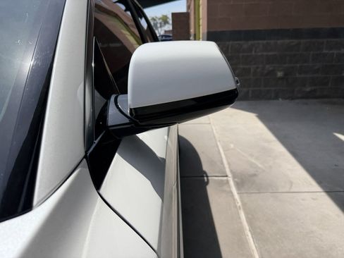 Used 2025 Kia Niro Wind FWD image 12