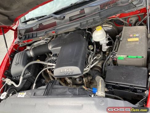 Used 2014 RAM 1500 Classic SLT AWD/4WD image 24