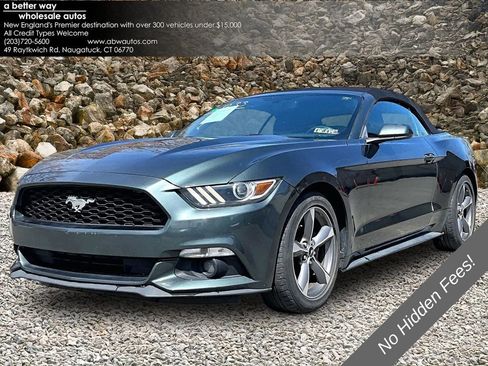 Used 2015 Ford Mustang Convertible w/ Equipment Group 051A RWD image 1