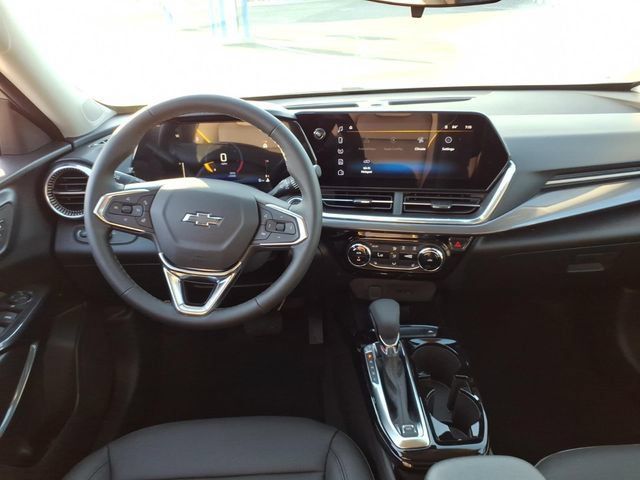 New 2026 Chevrolet Trax ACTIV w/ Driver Confidence Package FWD image 13