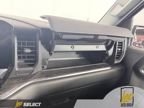 Used 2023 Chevrolet Silverado 1500 LTZ w/ LTZ Convenience Package II AWD/4WD image 16