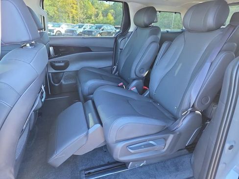 New 2026 Kia Carnival SX Prestige FWD image 6