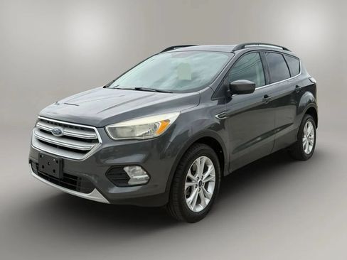 Used 2018 Ford Escape SE AWD/4WD image 3
