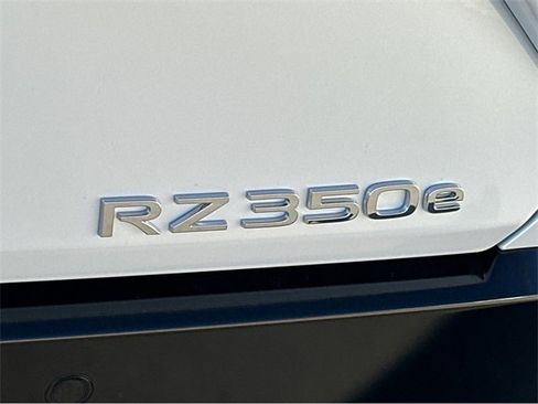 New 2026 Lexus RZ 350e image 20