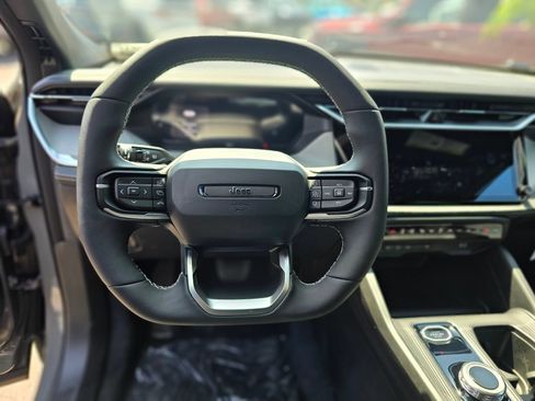 New 2026 Jeep Cherokee Laredo AWD/4WD image 24