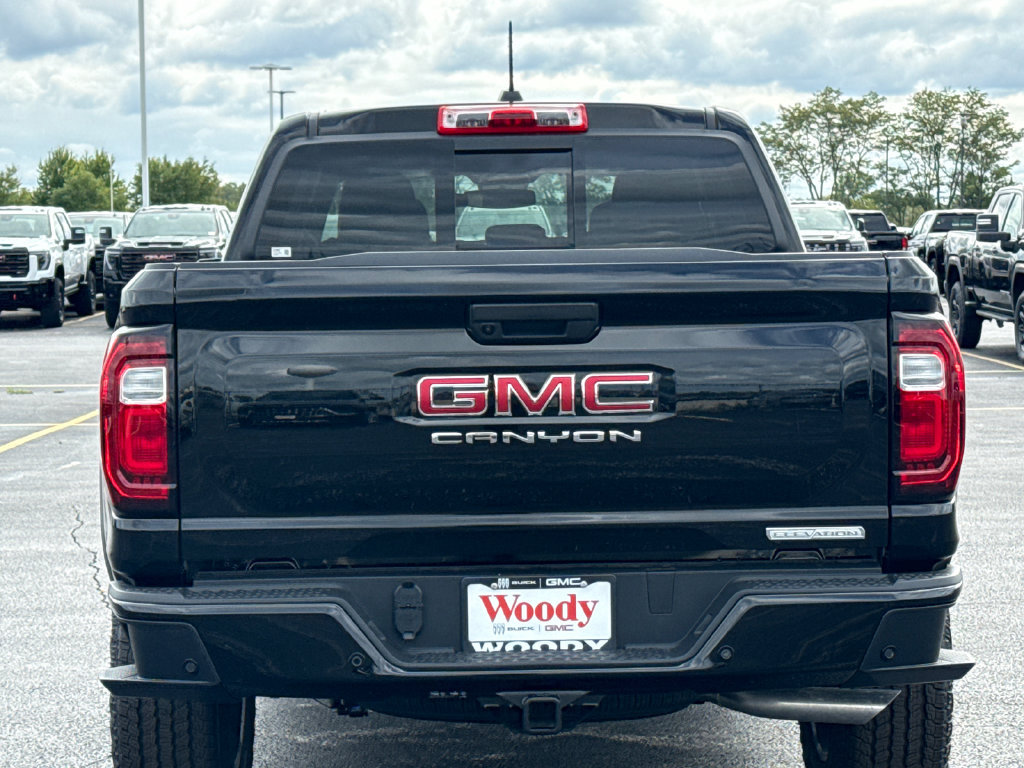 New 2026 GMC Canyon Elevation AWD/4WD image 8