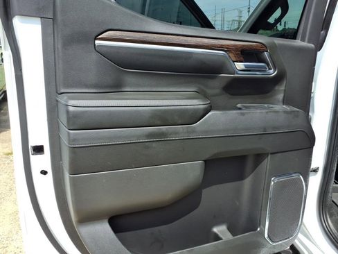 Used 2024 GMC Sierra 1500 Elevation w/ X31 Off-Road Package image 21