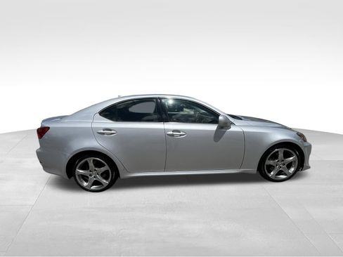 Used 2007 Lexus IS 250 RWD image 4