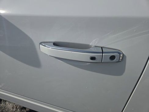 Used 2015 Chevrolet Tahoe LTZ image 25