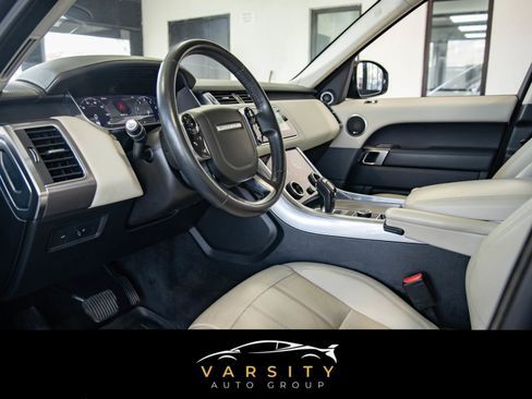 Used 2018 Land Rover Range Rover Sport HSE image 9