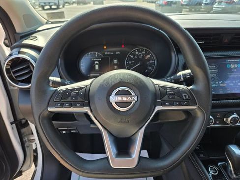 Used 2024 Nissan Kicks SV FWD image 32