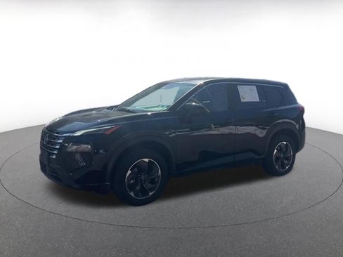 Used 2025 Nissan Rogue SV FWD image 8