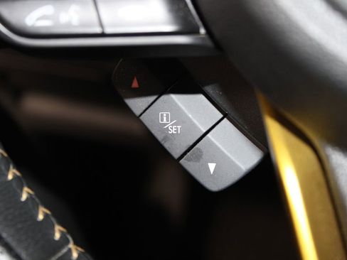 Used 2021 Subaru Crosstrek 2.5i Sport image 32