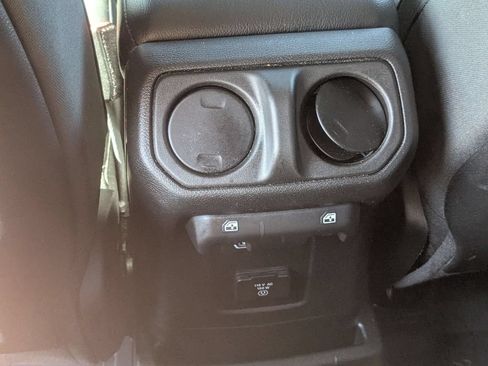 Certified 2024 Jeep Wrangler Unlimited Rubicon 4xe w/ Capability Package AWD/4WD image 26