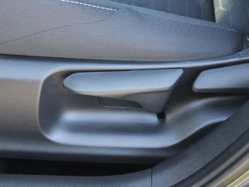 Used 2023 Toyota Corolla SE w/ SE Premium Package FWD image 29
